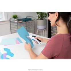 dom i stil života hr BLACK+DECKER Električne škare od 4v maks., bežične i USB punjive LBTTJX146